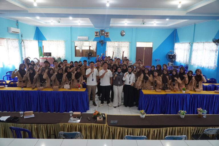 Aksi RSB Goes to School Buka Wawasan Broadcasting bagi Pelajar di SMKN 2 Simpang Empat 15 Aksi RSB Goes to School Buka Wawasan Broadcasting bagi Pelajar di SMKN 2 Simpang Empat