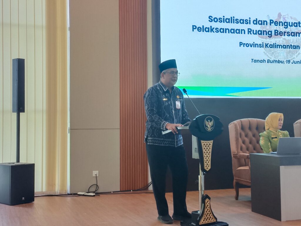 Bupati Andi Rudi Latif Tekankan Penguatan Perlindungan Perempuan dan Anak melalui Program Ruang Bersama Indonesia 1 Bupati Andi Rudi Latif Tekankan Penguatan Perlindungan Perempuan dan Anak melalui Program Ruang Bersama Indonesia