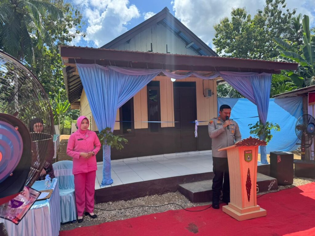 Polres Tanah Bumbu Resmikan Program Bedah Rumah untuk Warga Mantewe dalam Rangka Hari Bhayangkara ke-80 4