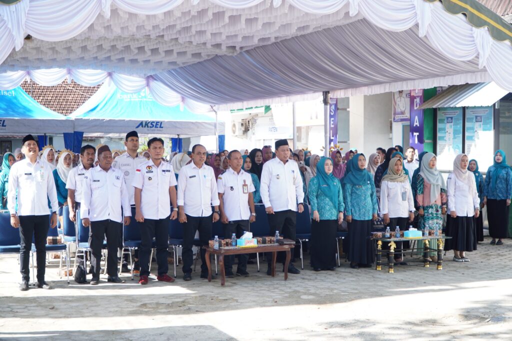 Jambore Kader PKK Simpang Empat Resmi Dibuka, Camat Tekankan Silaturahmi dan Sinergi Kemitraan 1 Jambore Kader PKK Simpang Empat Resmi Dibuka, Camat Tekankan Silaturahmi dan Sinergi Kemitraan