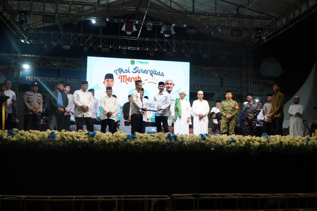 Bupati Andi Rudi Latif Ajak Warga Manfaatkan Aksi Sinergitas Merah Putih 1 Bupati