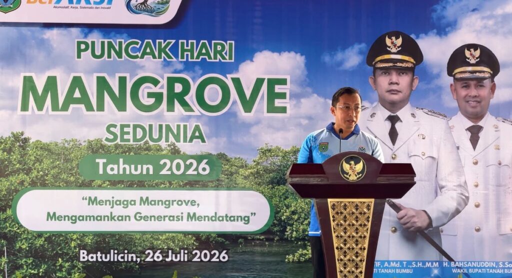 Peringati Hari Mangrove Sedunia 2026, Pemkab Tanah Bumbu Tanam Mangrove di Embung Batulicin 2