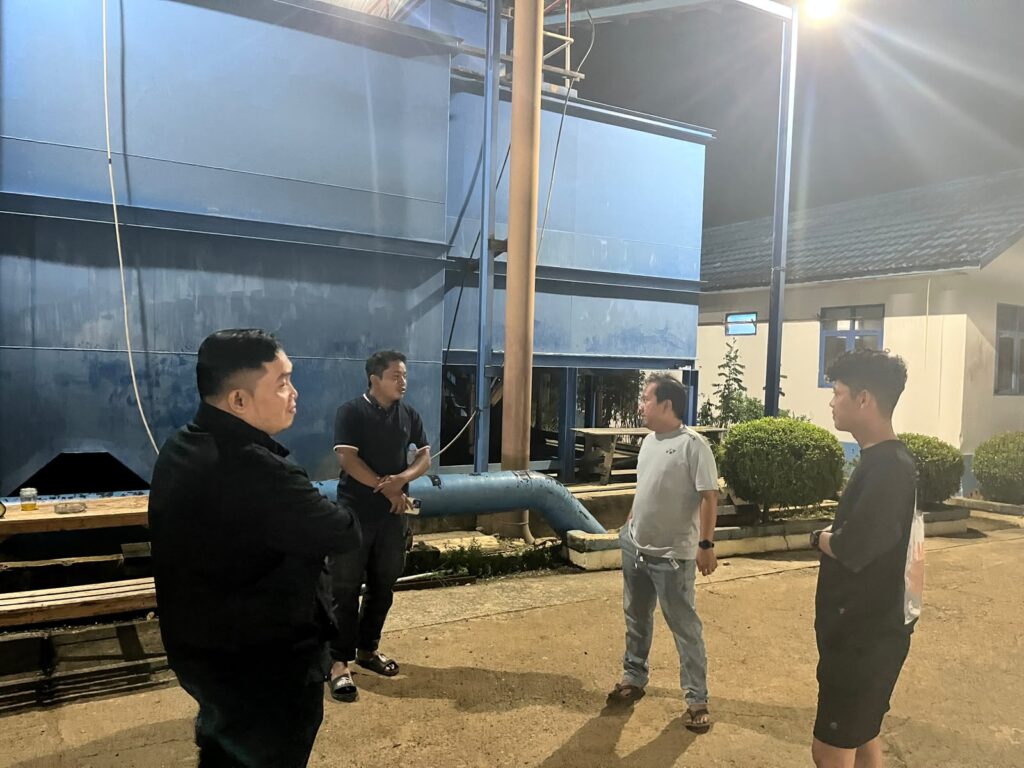 Gerak Cepat Pasca Pemadaman PLN, Plt. Direktur PT Air Minum Bersujud Pastikan Pemulihan Distribusi Air Berjalan Optimal 2