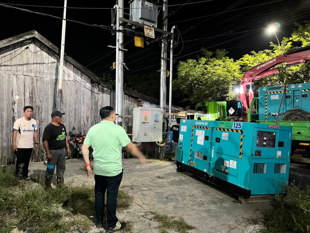 Antisipasi Listrik PLN Kerap Padam, PT Air Minum Bersujud Perkuat Operasional dengan 3 Genset Baru 2 Antisipasi Listrik PLN Kerap Padam, PT Air Minum Bersujud Perkuat Operasional dengan 3 Genset Baru