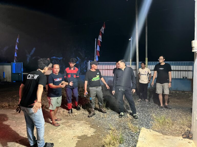 Antisipasi Listrik PLN Kerap Padam, PT Air Minum Bersujud Perkuat Operasional dengan 3 Genset Baru 6 Antisipasi Listrik PLN Kerap Padam, PT Air Minum Bersujud Perkuat Operasional dengan 3 Genset Baru