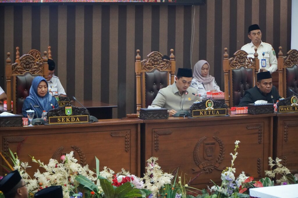 DPRD dan Pemkab Tanah Bumbu Sepakati Perubahan KUA-PPAS APBD 2026