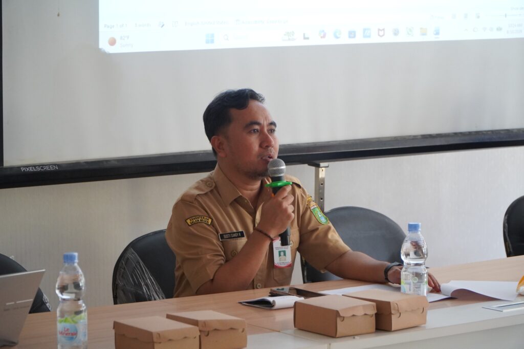 Satuan Pendidikan Mulai Masuk Evaluasi Pelayanan Publik di Tanah Bumbu 1 Satuan Pendidikan Mulai Masuk Evaluasi Pelayanan Publik di Tanah Bumbu