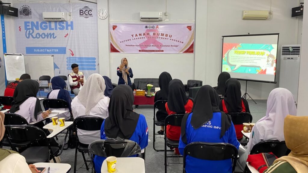 DP3AP2KB Tanah Bumbu Bekali Konselor Sebaya Cegah Ancaman Seksual di Ruang Digital 2 DP3AP2KB Tanah Bumbu Bekali Konselor Sebaya Cegah Ancaman Seksual di Ruang Digital