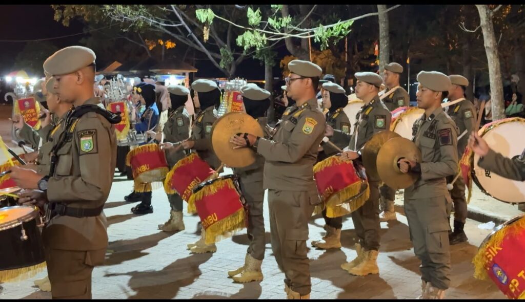 Sambut HUT ke-81 RI, Tanah Bumbu Gelar Taptu dan Pawai Obor 3