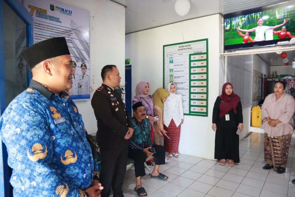 Kecamatan Kuranji Semarakkan HUT RI Lewat Lomba Kreasi Ruang Kerja 3
