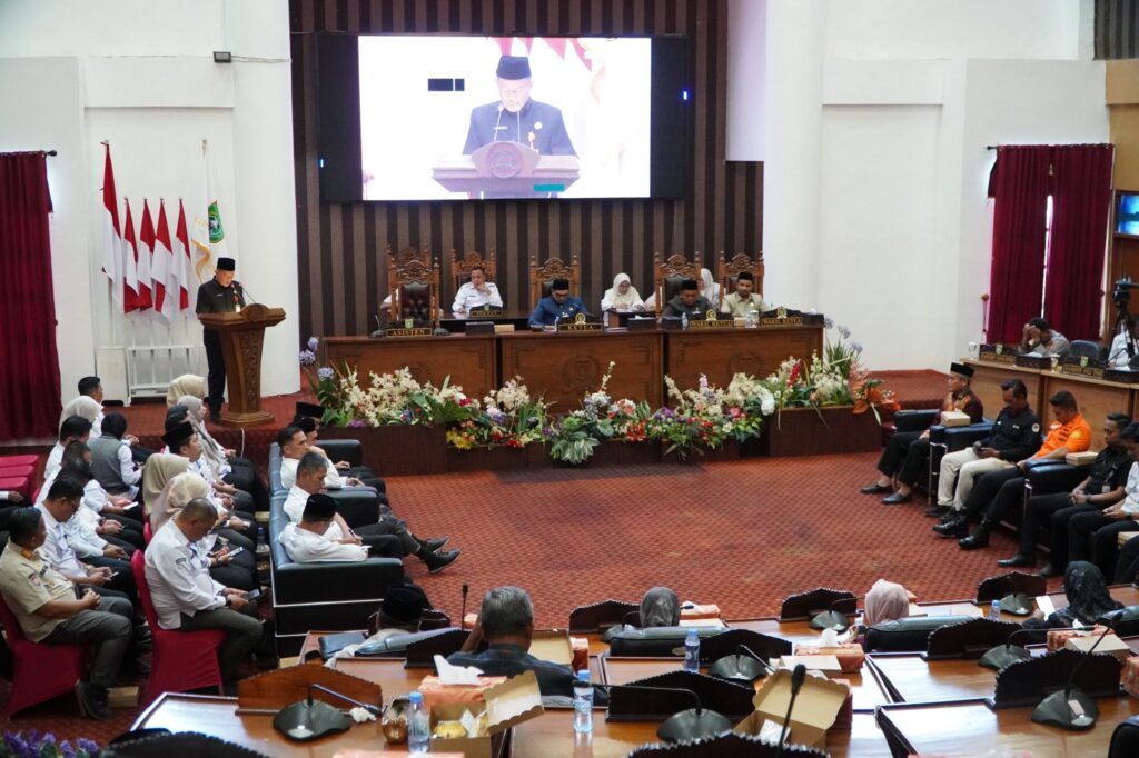 Bupati Tanah Bumbu Jawab Pandangan Fraksi soal APBD Perubahan 2026 2
