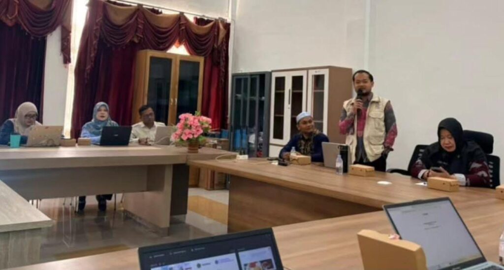 Dinas Perikanan Tanah Bumbu Fasilitasi Sertifikasi Halal Produk Olahan Ikan