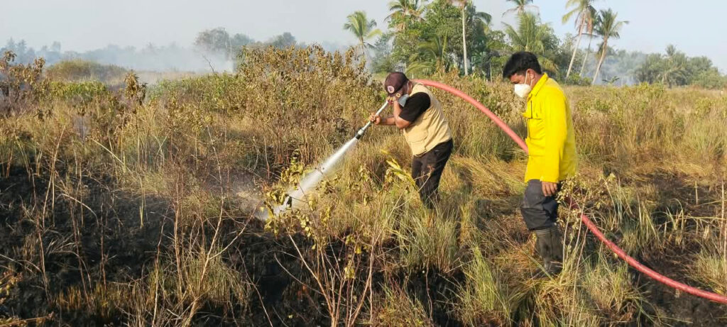 20 September, Karhutla di Desa Api-Api Kusan Tengah Padam 2