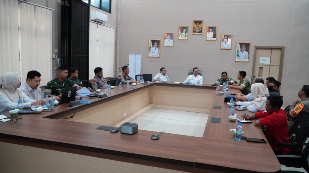 Bakesbangpol Tanah Bumbu Matangkan Persiapan Upacara Hari Kesaktian Pancasila 1 Bakesbangpol Tanah Bumbu Matangkan Persiapan Upacara Hari Kesaktian Pancasila