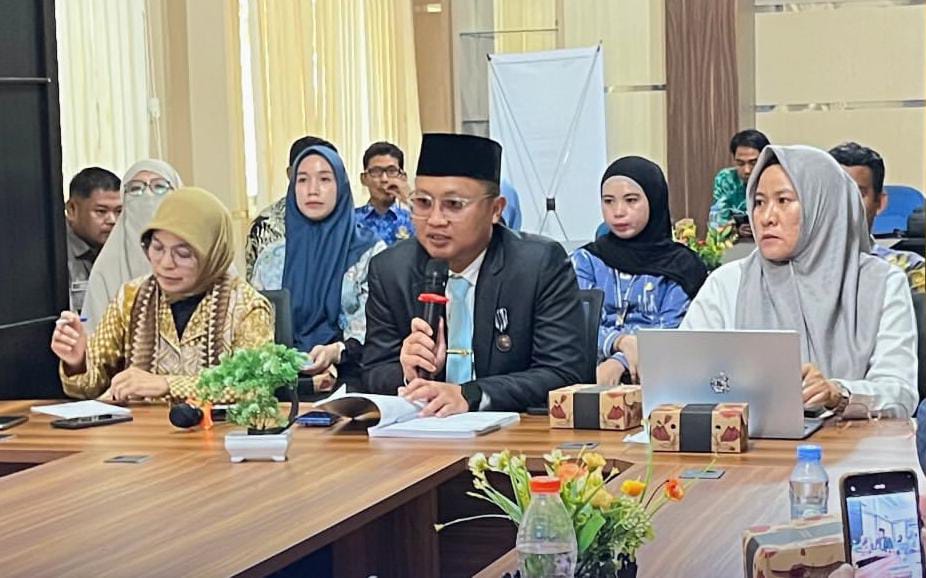 Bappedalitbang Tanah Bumbu Matangkan Strategi Pelayanan Publik Digital Dukung Visi BerAKSI 1 Bappedalitbang Tanah Bumbu Matangkan Strategi Pelayanan Publik Digital Dukung Visi BerAKSI