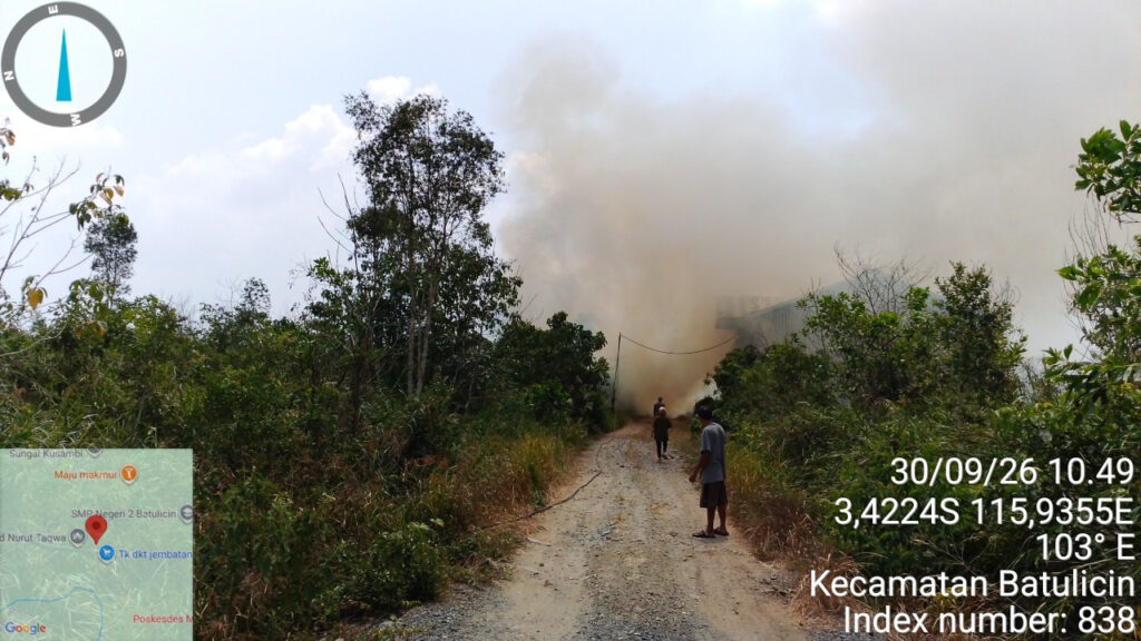 30 September, Kebakaran Lahan 5 Hektare di Desa Maju Bersama Batulicin Padam 1