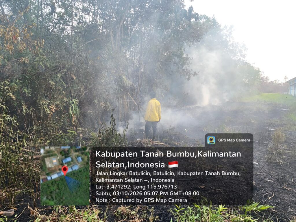 3 Oktober, Kebakaran Lahan di Belakang SMKS Tunas Bangsa Batulicin Padam 2