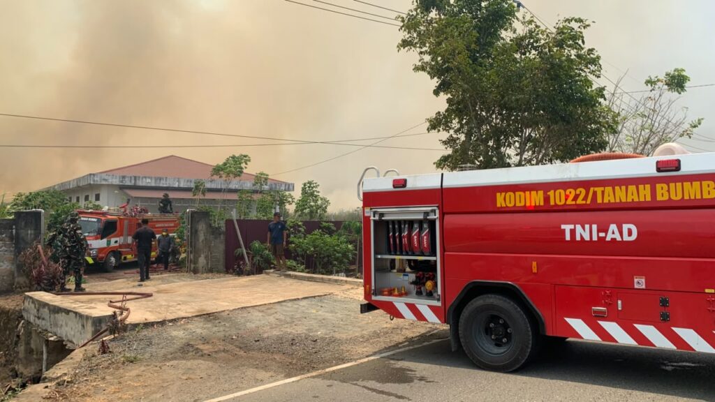 5 Oktober, Kebakaran 1 Hektare di Lingkar 30 Suka Maju Batulicin Kondusif 3
