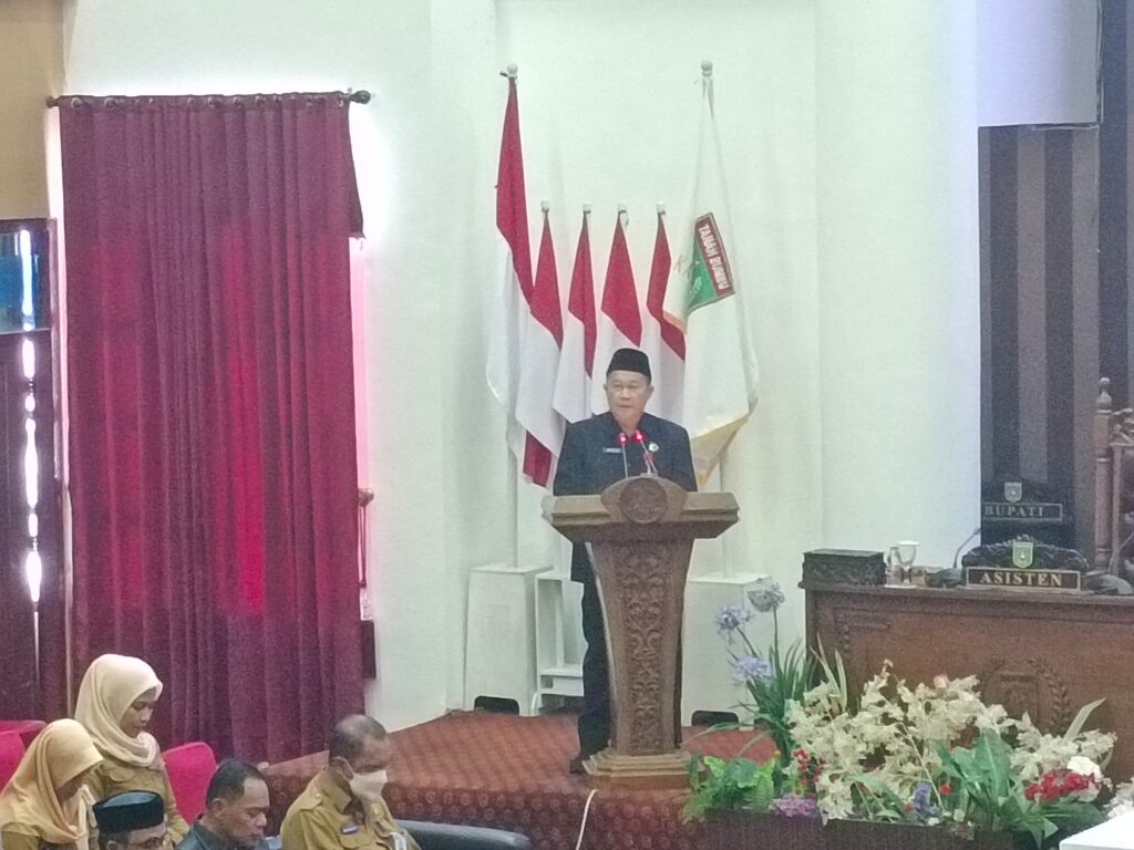 DPRD Tanah Bumbu Setujui Perubahan Perda tentang Badan Permusyawaratan Desa 1 Dprd