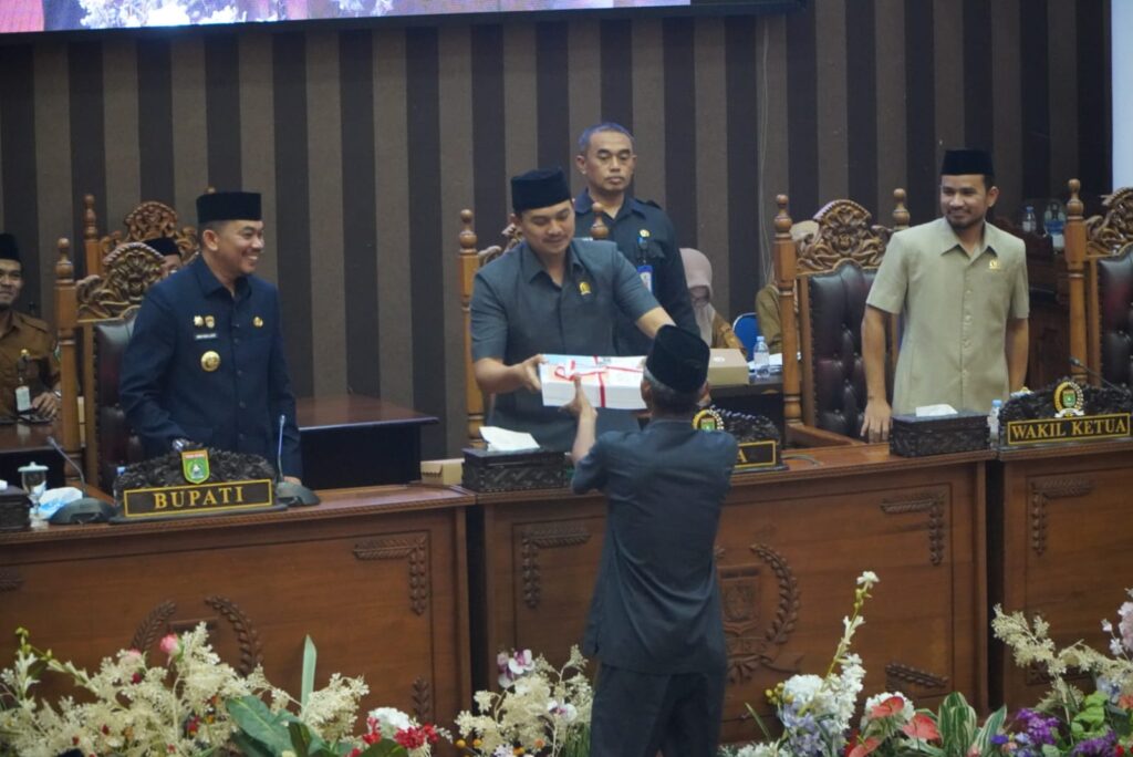 Bupati Andi Rudi Latif Paparkan Arah RAPBD Tanah Bumbu 2027 3