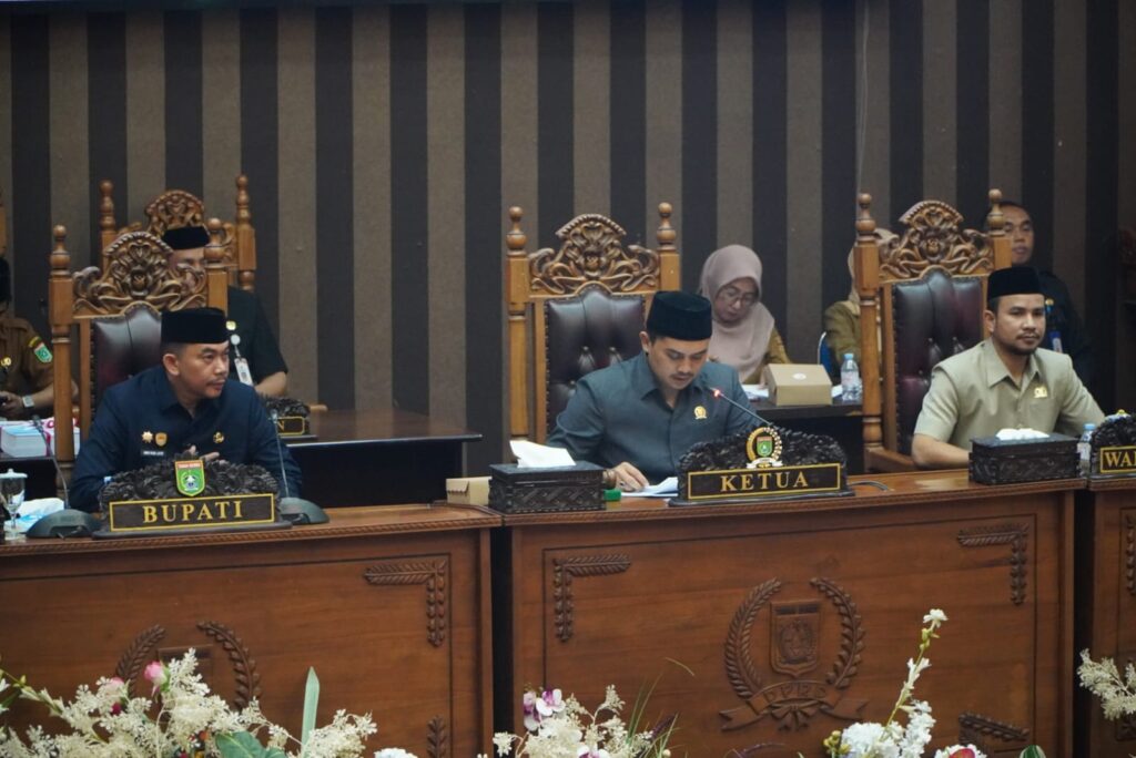 Bupati Andi Rudi Latif Paparkan Arah RAPBD Tanah Bumbu 2027 1 Bupati Andi Rudi Latif Paparkan Arah RAPBD Tanah Bumbu 2027