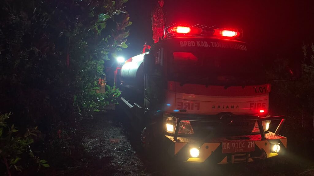 14 Oktober, Karhutla 2 Hektare di Jl. Pendidikan RT 02 Batulicin 1
